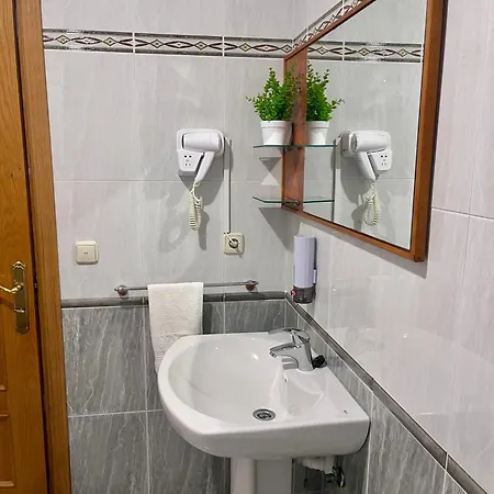 Πανσιόν Loinaz Σαν Σεμπαστιάν